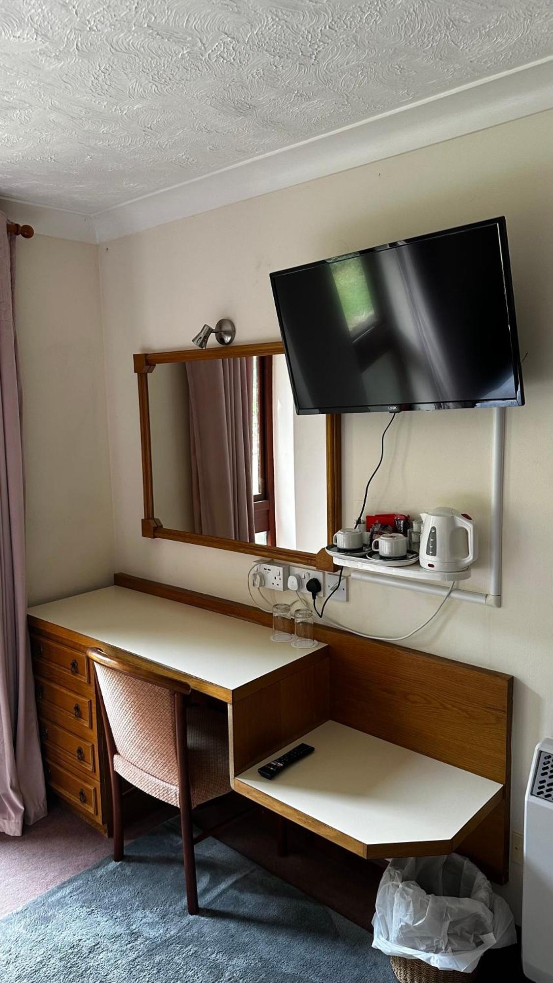 Thaxted Farmhouse Inn מראה חיצוני תמונה